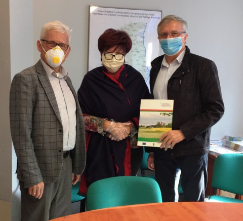 Wstęga Kociewia - Podpisanie umów z grantobiorcami Naboru 7/2020/G 2 Wstęga Kociewia - styles large public zdjecia img 0400