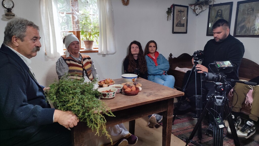 Wstęga Kociewia - Na Kociewiu rok caly… zapomniane obrzedy kociewskiej wsi fot LOT KOCIEWIE 2