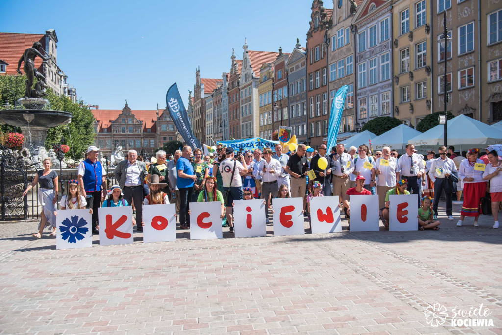 Wstęga Kociewia - 02 swieto kociewia fot Emilia Laskowska SENSO42