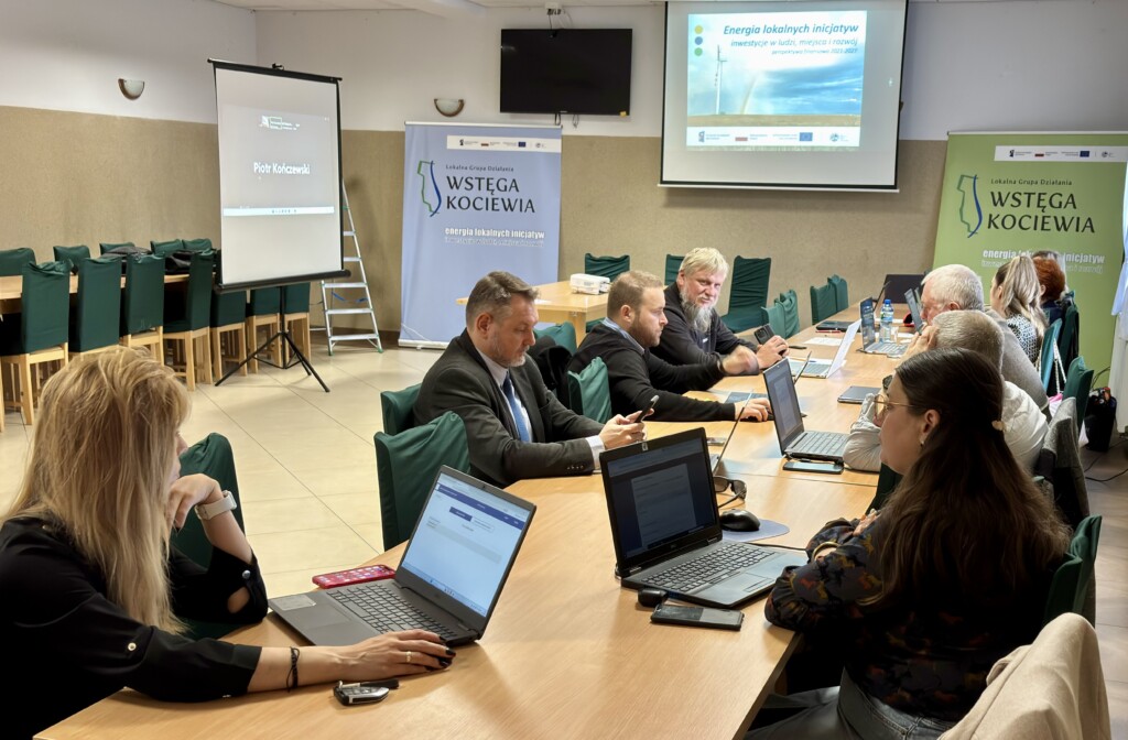 Wstęga Kociewia - Szkolenie Rady Programowej w Dąbrówce Tczewskiej 2 Wstęga Kociewia - rad prog 4